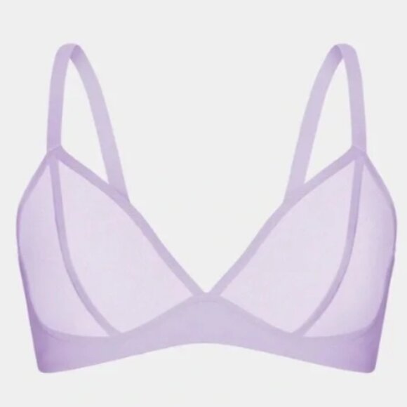knix Other - NWT Knix Deep V Wireless Bra (Fits 40D, 40DD, 40E/DDD)
